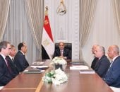 الرئيس السيسى يوجه بأهمية إتاحة البيانات والمعلومات للإعلام.. فيديو