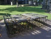 5 ألغاز غامضة تتحدى المنطق.. منها قبور فى أقفاص وسلم كنيسة دون مسامير