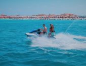 شواطئ مطروح والساحل الشمالى مقصد الباحثين عن المتعة داخل وخارج مصر.. إقبال على الشواطئ والقرى والمنتجعات السياحية.. أفواج مصايف الشركات والأندية والنقابات تزيد زخم المصيف.. وتزايد كبير لرحلات اليوم الواحد.. صور