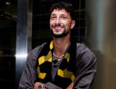 كولومبوس كرو يعلن وصول وسام أبو علي إلى أمريكا.. صور