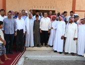 محافظ جنوب سيناء يلتقى الأهالى ويعلن عن حزمة مشروعات تنموية بطابا