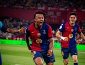 برشلونة يعلن تمديد عقد كوندي حتى عام 2030
