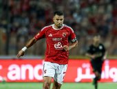 مصدر يكشف حقيقة إشارة تريزيجيه لجمهور الأهلى بـ"الصمت"