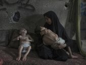العالم هذا المساء.. زيلينسكي يبحث مع رئيس جنوب أفريقيا جهود إنهاء الحرب والتعاون مع القارة.. إيران: القضاء على خلية إرهابية ومقتل 6 واعتقال اثنين آخرين في سيستان وبلوشستان..الأونروا تطالب بمواجهة المجاعة في غزة