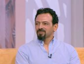 انتهاء صلاة الجنازة على الراحل تيمور تيمور وتشييع جثمانه بحضور نجوم الفن