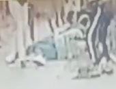 فيديو جديد لـ "شهاب بتاع الجيزة" لحظة إنقاذه فتاة المنيب فيديو جديد لـ "شهاب بتاع الجيزة" لحظة إنقاذه فتاة المنيب