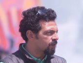 لحظات الفراق والحزن فى جنازة مدير التصوير تيمور تيمور.. الصدمة تسيطر على وجوه النجوم.. والدته: أطيب قلب ادعوا له عريس بيتزف فى الجنة.. زوجته: كان قلبه حاسس طلبها ونالها