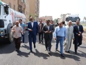 محافظ سوهاج يتفقد أعمال الرصف والتطوير ورفع كفاءة الطرق والشوارع بالمنشأة