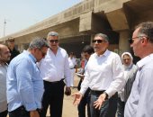 محافظ الجيزة يتفقد حالة النظافة والإشغالات بأحياء الطالبية والعمرانية والعجوزة