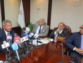 الأعلى للإعلام يواصل مناقشة ضبط أداء الإعلام الرياضي.. رئيس المجلس: تثقيف الشباب ونبذ التعصب ضرورة.. رئيس رابطة النقاد: الإعلام لا يزال قويا.. ويجب الالتزام بالأكواد الإعلامية وميثاق الشرف الصحفي