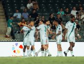 الأهلى يصعق القادسية 4-1 فى شوط أول نارى بكأس السوبر السعودى.. فيديو