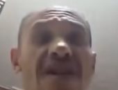 خلال بث مباشر.. سقوط تاجر المخدرات حازم العركى بقنا وبحوزته 50 كجم شابو بقيمة 30 مليون جنيه وذهب وأموال وسلاح وذخيرة.. ادعى فى لايف إعلانه التبرع بـ10 ملايين للأعمال الخيرية والغارمات.. والغرض كسب التعاطف 