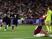 تشيلسي يتفوق بثلاثية على وست هام في الشوط الأول.. فيديو