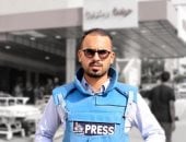 استشهاد الصحفى الفلسطينى أحمد أبو عزيز فى قصف إسرائيلى لمجمع ناصر استشهاد الصحفى الفلسطينى أحمد أبو عزيز فى قصف إسرائيلى لمجمع ناصر