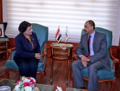 محافظ سوهاج يستقبل نائب وزير الصحة لبحث عدد من الملفات الصحية