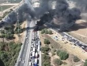 إسرائيليون يغلقون الطرق السريعة فى تل أبيب للمطالبة بإنهاء الحرب على غزة إسرائيليون يغلقون الطرق السريعة فى تل أبيب للمطالبة بإنهاء الحرب على غزة