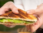 طرق مبتكرة لاستغلال بقايا الأكل والخضار والفاكهة وتحويلها لأطباق جديدة