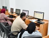 89 طالبا يسجلون رغباتهم فى اليوم الأول لتنسيق المرحلة الثالثة بجامعة قناة السويس