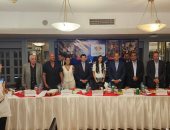 نادى الجزيرة يكرم أمينة عرفى بطلة العالم لناشئات الاسكواش