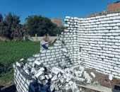 إزالة 7 حالات تعد على الأراضى الزراعية وأملاك الدولة بـ4 قرى بسوهاج