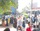 أهالى شهيدات كفر السنابسة فى المنوفية يتوجهون لأداء العمرة.. صور