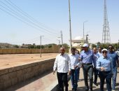 محافظ أسوان يوجه بإقامة كرفانات ومحلات خفيفة لإحياء منطقة أرض المعارض