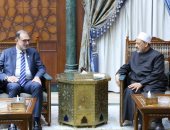 شيخ الأزهر يستقبل رئيس الهيئة القومية لسلامة الغذاء لبحث سبل التعاون