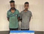 وزارة الداخلية تضبط لص لوحات معدنية وتاجر خردة متورط في شرائها منه  