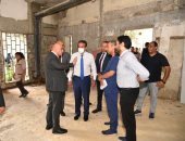 وزير الصحة يتفقد مستشفى الهرم ويوجه بزيادة الأطباء والتخصصات الطبية