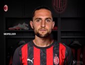 سوق انتقالات مجنون في الدوري الإيطالي.. ميلان في القمة