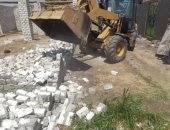 إزالة 8 حالات تعدى على الأراضى الزراعية بـ5 قرى بسوهاج