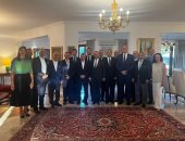 جلسة نقاش لوزير الخارجية مع كبار رجال الأعمال وقيادات غرفة التجارة فى قبرص