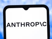 Anthropic تدفع 1.5 مليار دولار لتسوية دعوى انتهاك حقوق الطبع والنشر مع مؤلفين