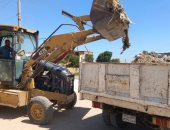 رفع 200 طن قمامة ومخلفات صلبة بـ7 قرى فى سوهاج