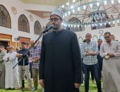 مساجد بورسعيد تؤدي صلاة الخسوف وسط خشوع المصليين.. فيديو