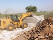 إزالة 97 حالة تعدى على مساحة 40 ألف م2 بأسوان.. صور