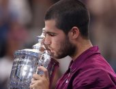 كارلوس ألكاراز يتوج ببطولة أمريكا المفتوحة للتنس ويصل إلى 6 جراند سلام