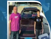 طفل يقود ووالده يبرر.. الداخلية تضبط قاصرًا خلف عجلة القيادة بالجيزة.. فيديو