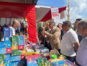 محافظ الجيزة يتفقد التجهيزات النهائية لمعرض أهلًا مدارس بحى العجوزة.. صور