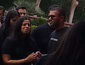 مريم عامر منيب تتعرض للإغماء أثناء جنازة خطيبها عمرو ستين