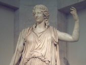 هل كانت سيئة السمعة؟.. أفروديت معبودة الحب والجمال فى الأساطير اليونانية