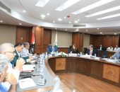 محافظ الجيزة يعقد اجتماعات مع إدارات الأجهزة التنفيذية لبحث تطوير الخدمات