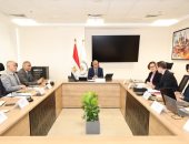 وزير الرى: تحسين أداء المحطات لخفض استهلاك الكهرباء وتقليل انبعاثات الكربون