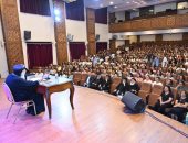 البابا تواضروس الثانى يلتقى زوجات كهنة الإسكندرية