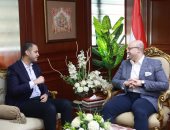 تطوير وإنشاء مستشفيات.. محافظ بنى سويف يبحث مع نائب وزير الصحة خطط التطوير