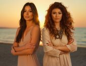 الـ AI يجمع غادة رجب وشقيقتها نيفين فى كليب «السهرة حلوة».. فيديو