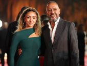 مين يصدق وولد بنت شايب.. أشرف عبد الباقى يدعم ابنته فى السينما والدراما