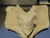 اكتشاف ساعة شمسية عمرها 2200 عام فى مدينة أيجاى اليونانية القديمة بتركيا