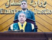 محاكمة أب تعدى على طفلته وأجبر زوجته على توقيع إيصالات أمانة.. غدا 