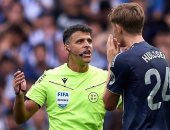 استبعاد حكم الفيديو بعد خطأ طرد هاوسن فى مباراة ريال مدريد ضد سوسيداد